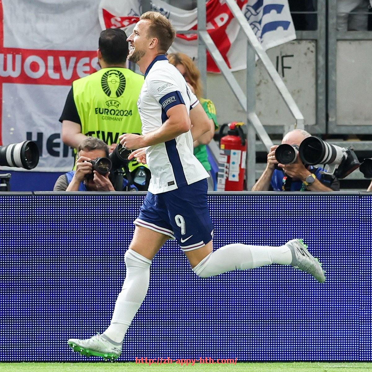 华体会hth官方网站下载-世俱杯东道主参赛资格解析及相关政策影响研究